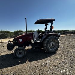 Case Farmall 95U Tractor 