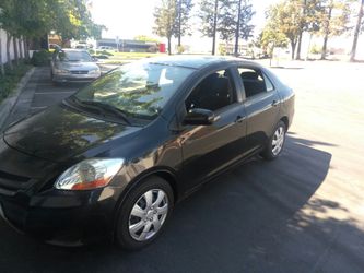 Toyota Yarias