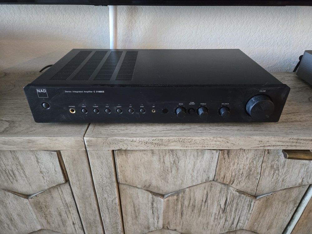 NAD C316BEE Amplifier