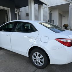 2014 toyotta corolla