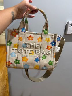 Wild Daisy Canvas Medium Tote Bag