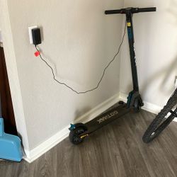 GOTRAX SCOOTER