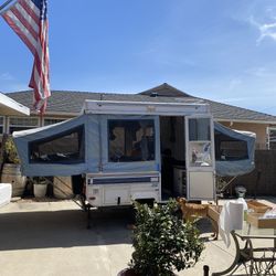 Pop Up Camper