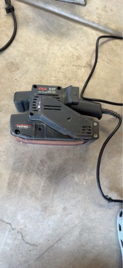 Skil Belt Sander with Auto Track Control