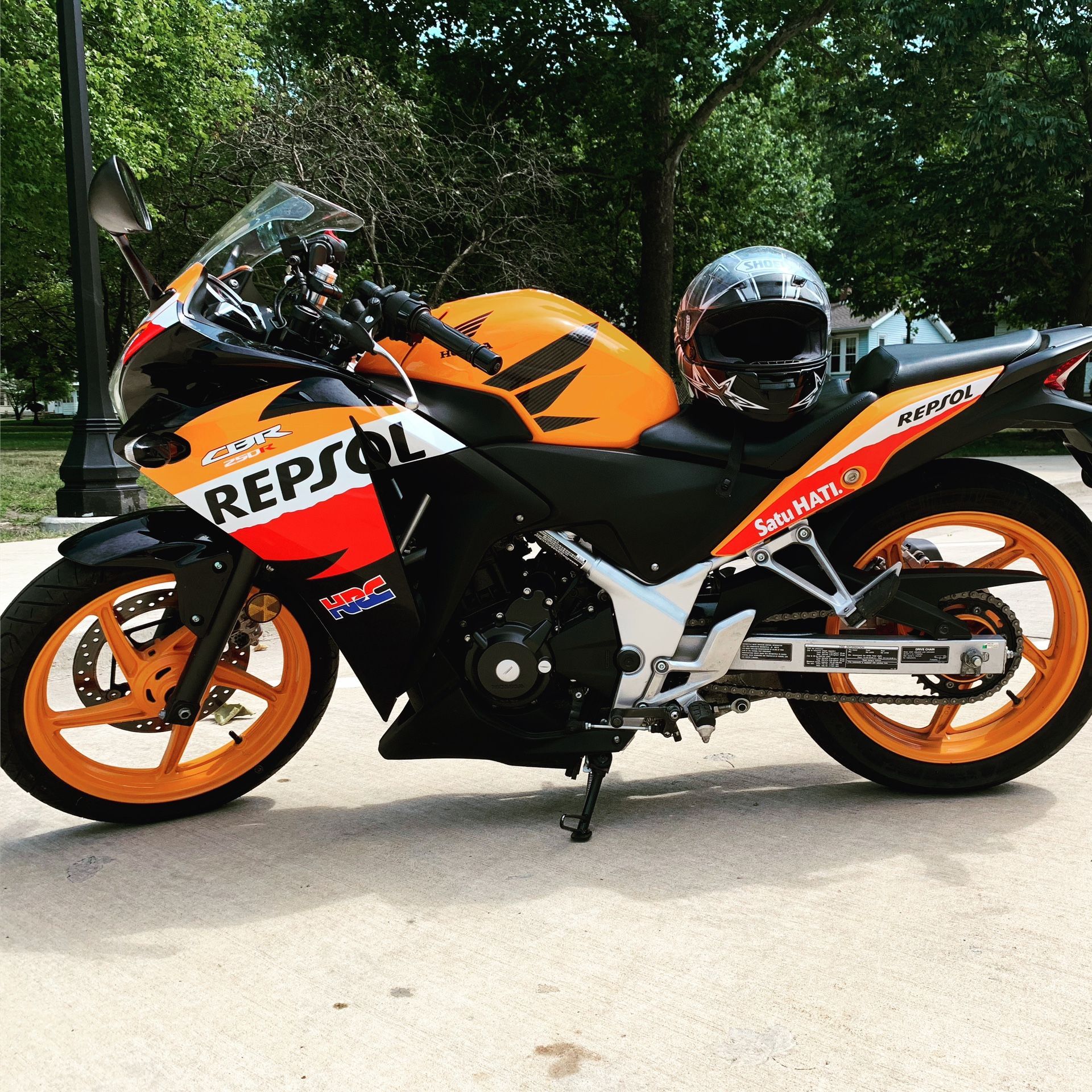 Photo 2013 Honda CBR250R Repsol Edition