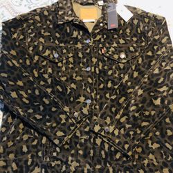 Levi’s women’s jacket