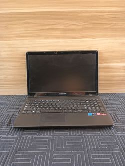 Samsung Series 3 laptop ( Sold As Is )