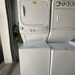 GE 27” WASHER AND DRYER STACKABLE 