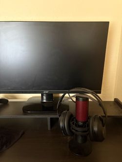 200 hz monitor/ Turtle Beach headset /Wirless Mic