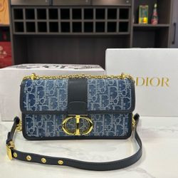 Women's blue leather shoulder bag
