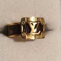 Ring Brown Pattern