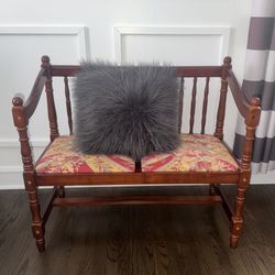 Mahogany Wood Spindle Back Settee Cushioned Bench