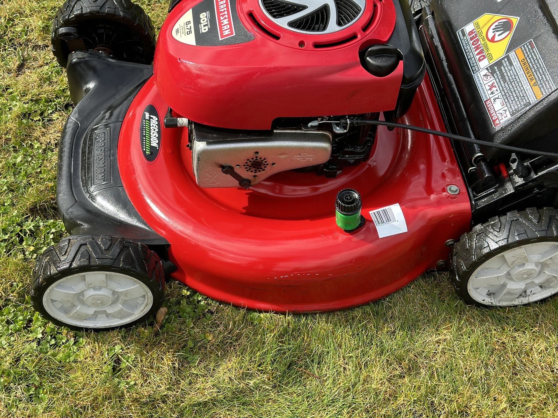 Craftsman Gold 21 6.75HP Push Lawnmower for Sale in Tualatin OR