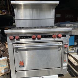 Wolf Six Burnger Gas Range