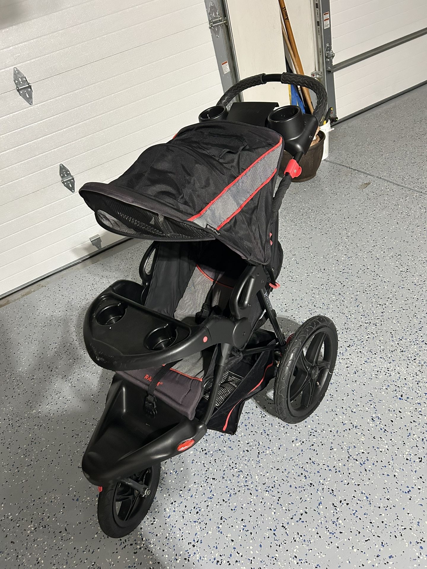Babytrend jogger Stroller