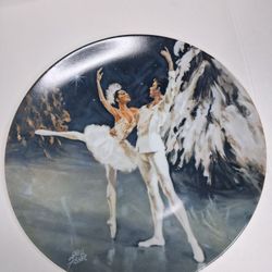 Shell Fisher Ballet Plate 