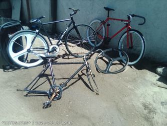 Fixi's  bikes