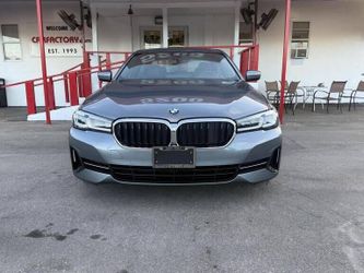 2021 BMW 530i