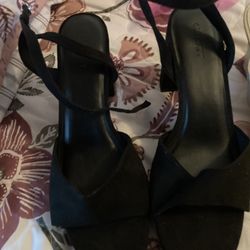 Black High Heels 
