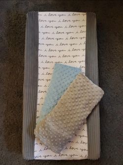 Deluxe 3-Sided Contour Changing Pad by Colgate Mattress & 3 Covers