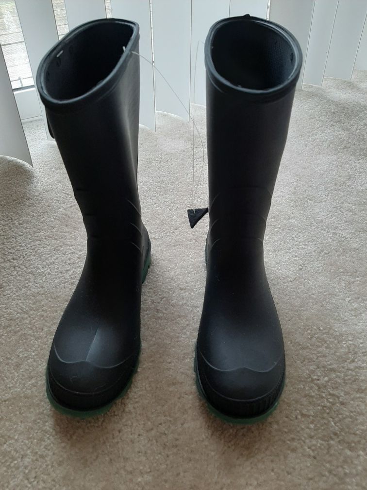 Kids Rain Boots- new.