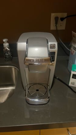 Keurig K10 mini - LIKE NEW
