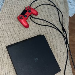 Old Ps4 still works 