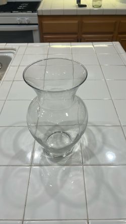 Glass vase