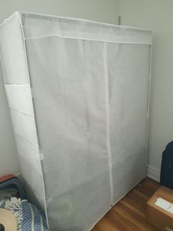 Portable closet