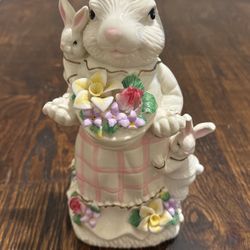 Vintage 11” Porcelain Musical Mrs Easter Bunny