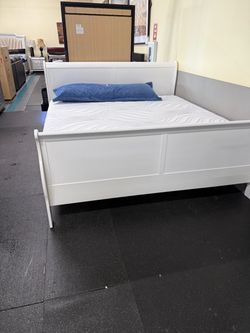 King bed frame, King Mattress, 2 extra long twin box springs on Clearance