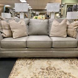 Olsberg Steel Queen Sofa Sleeper /couch