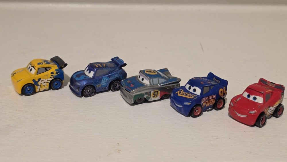 Disney Pixar Cars Mini Racers Set Of 5