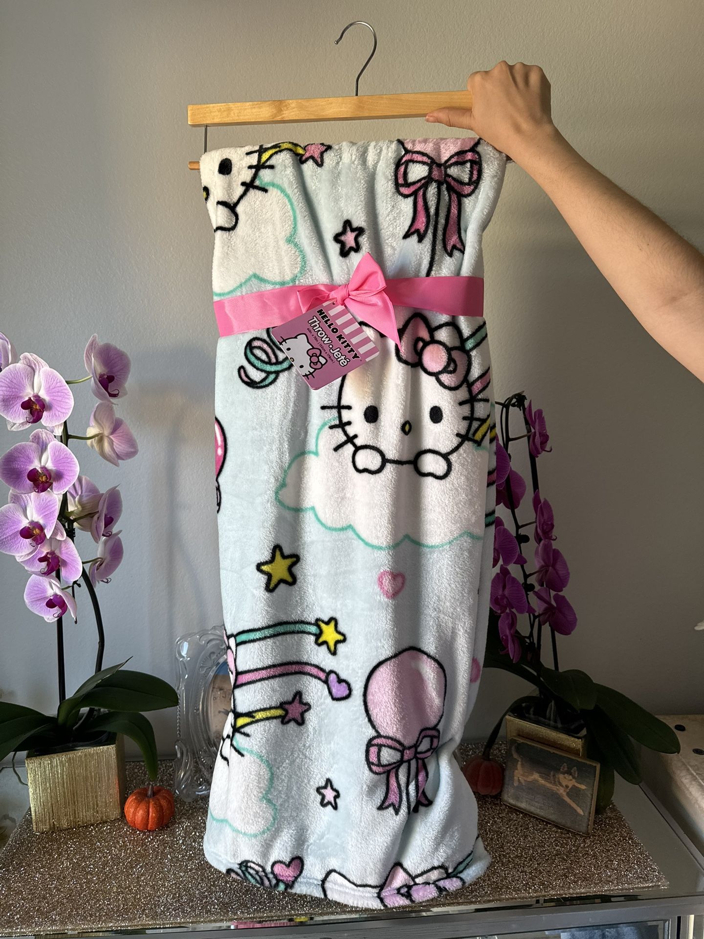Hello Kitty Blanket