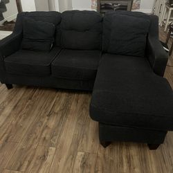 Couch Blue