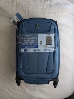 NEW Travelpro Maxlite 5 lightweight carry on luggage