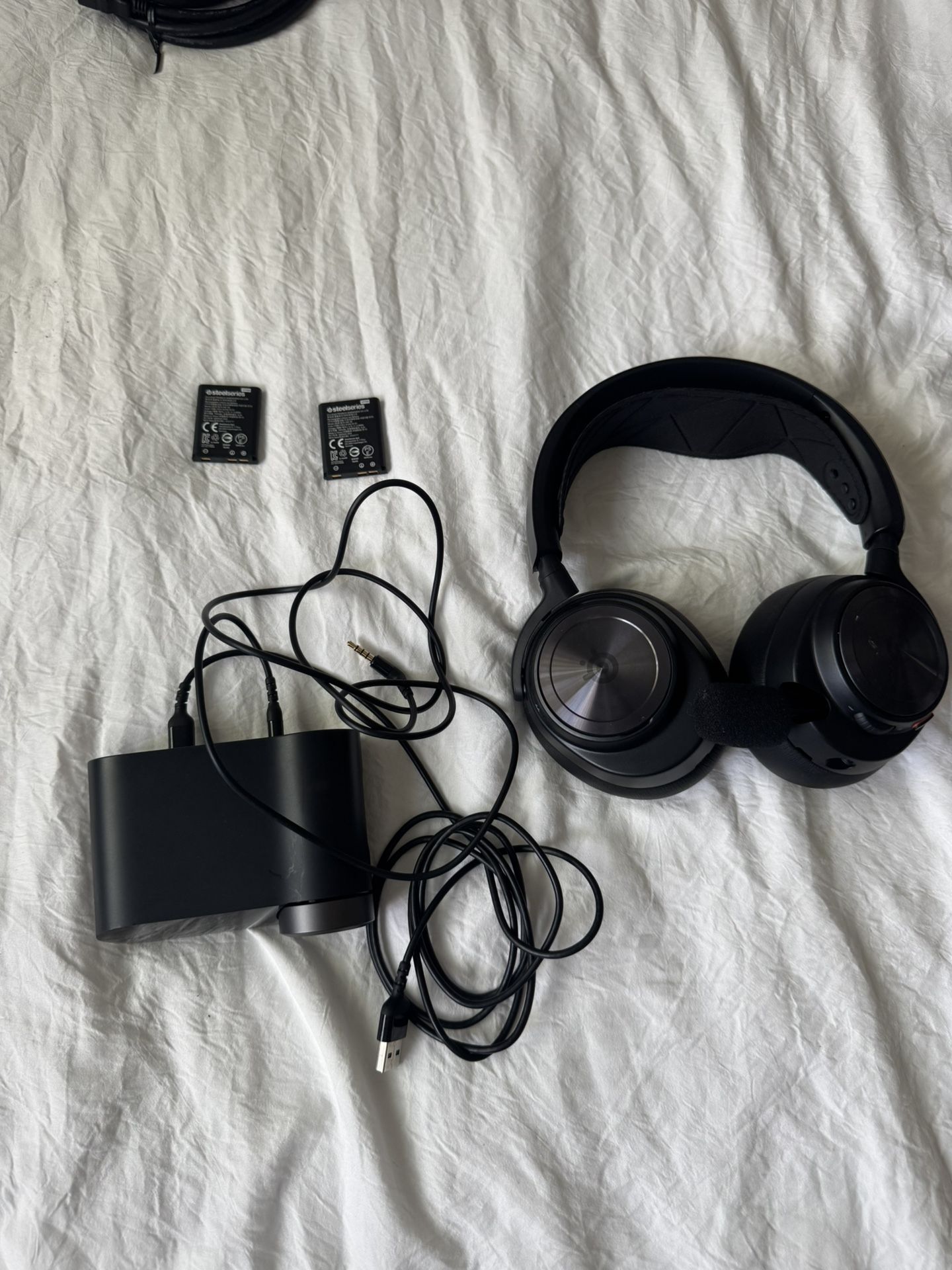 SteelSeries Arctis Nova Pro Wireless Xbox Multi-System Gaming Headset - Premium Hi-Fi Drivers - Active Noise Cancellation Infinity Power System