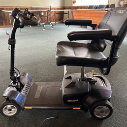 GO-GO Elite Traveller 4 Wheel Scooter In Elma,WA