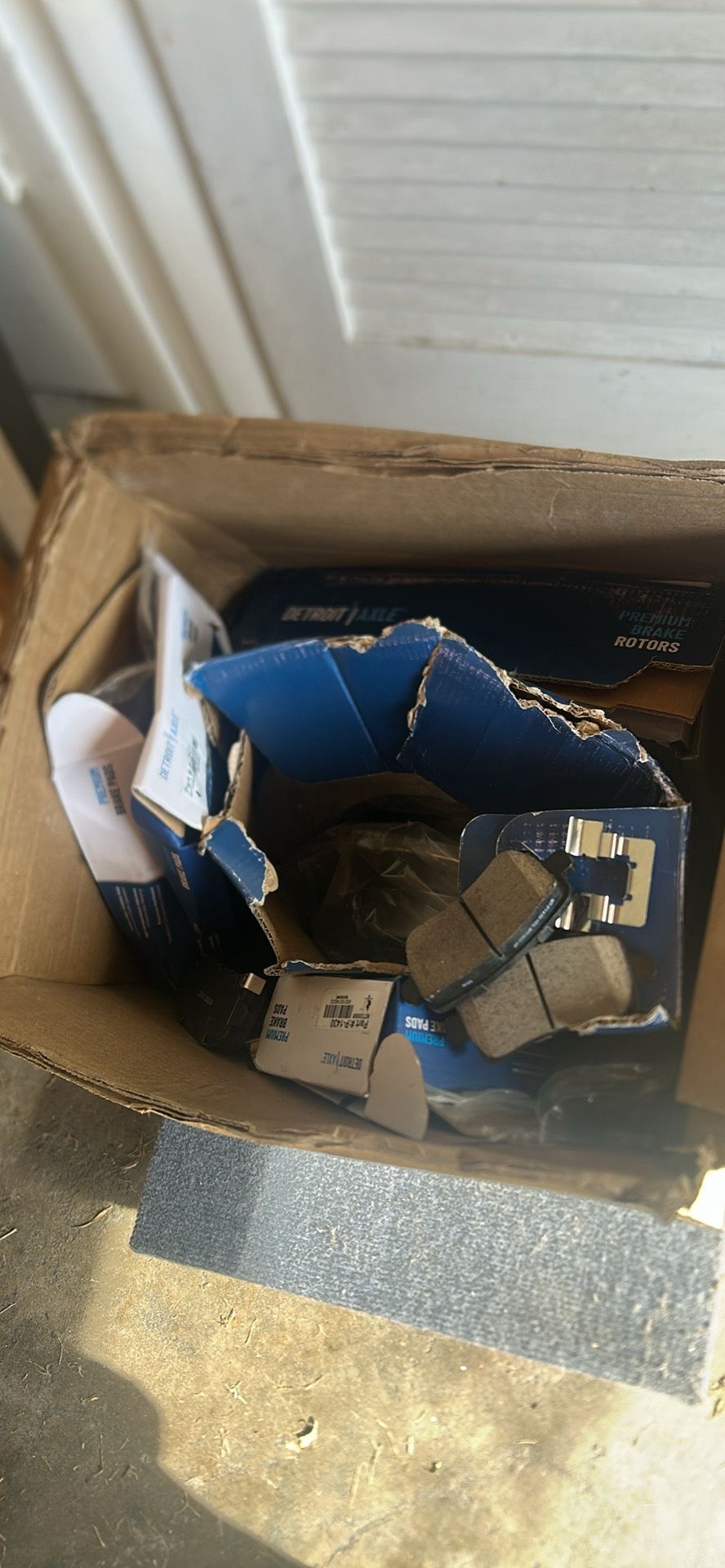 Brand New Brakes And Rotors 