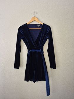 Lulus Romantic Moves Womens Navy Blue Velvet Longsleeve Romper Size X-Small