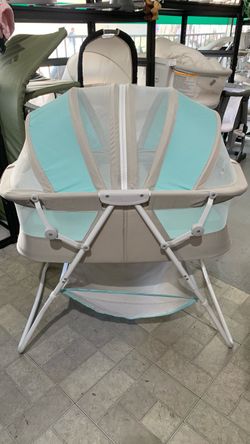 Dream On Me Bassinet Folds Small baby bed