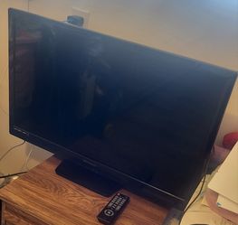 32" Emerson TV
