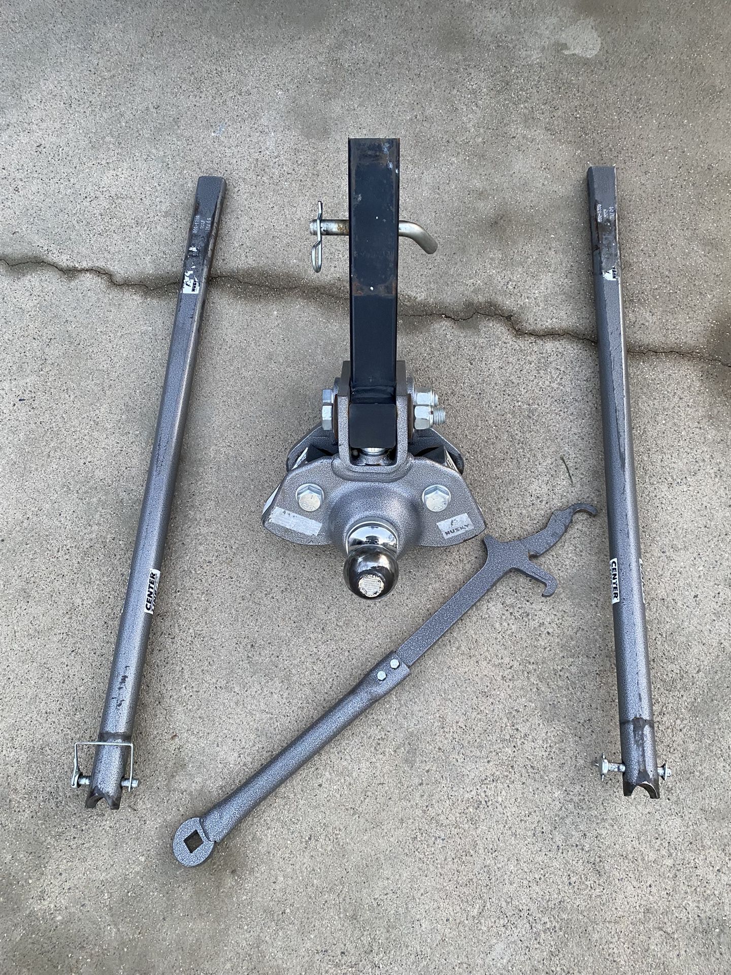 Tow Hitch With Sway Bars