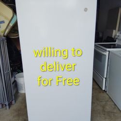 General Electric Upright Freezer Frost-Free  18 Cuft Capacity(