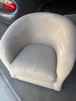World Market Swivel Chair - Ivory