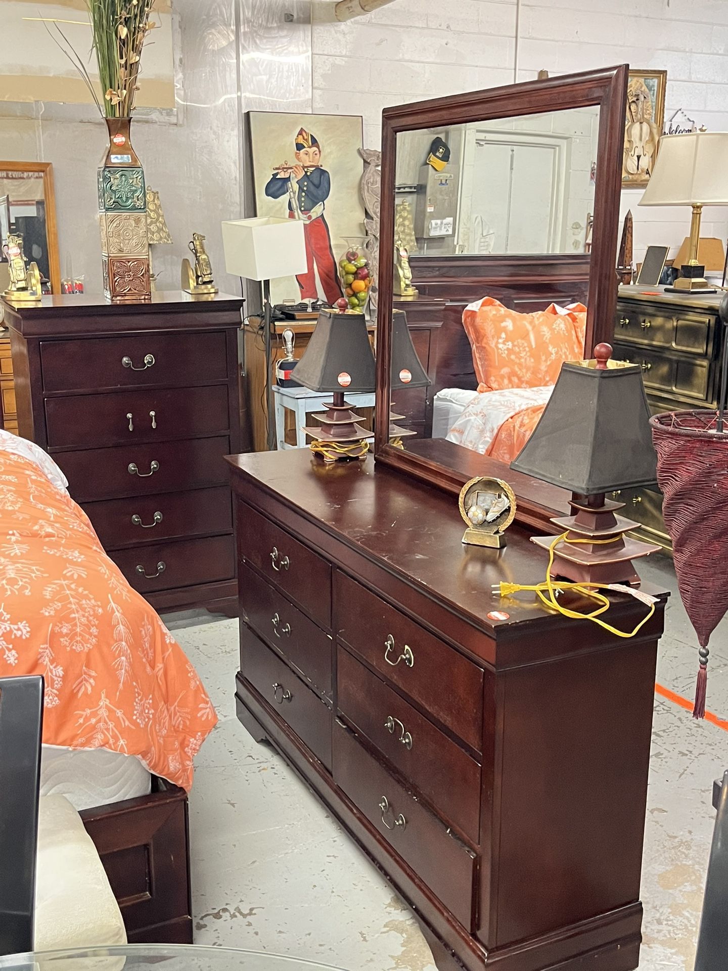 3 Piece Mahogany Bedroom Set By Bernards For Sale π