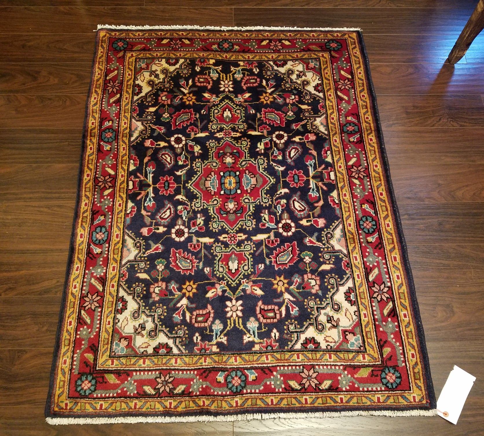 Jozan Sarouk Persian Rug | 3'3" × 4'4"