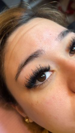 Lashes