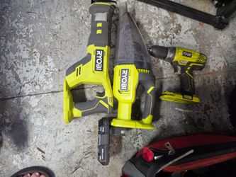 Ryobi 3 tool deal vaccum drill and sawzall + a battery