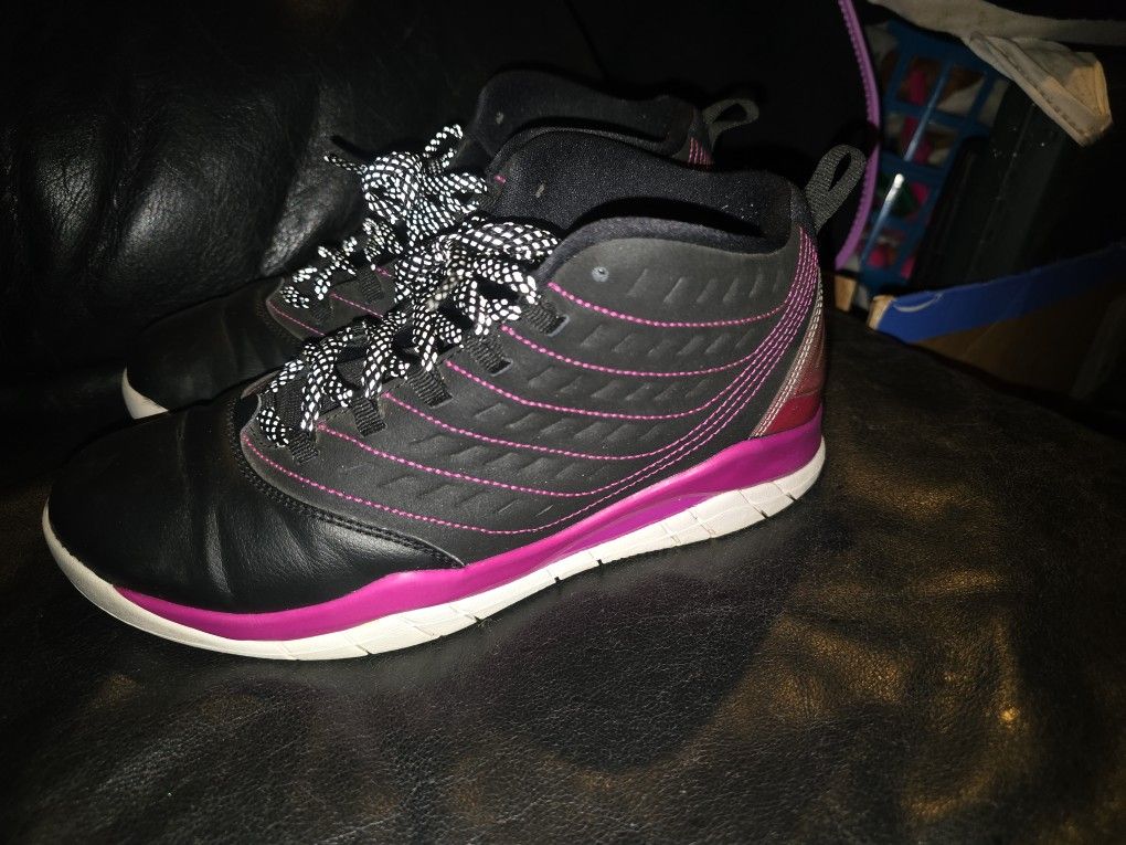 Youth Jordan's Size 7